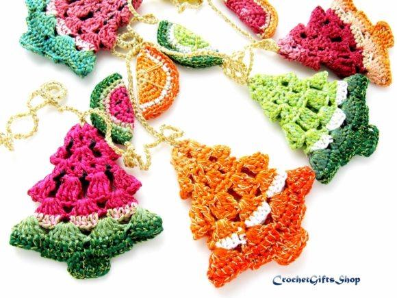 Crochet Christmas Ornaments Patterns Crochet Christmas Ornaments Patterns featuring trees and fruit slices