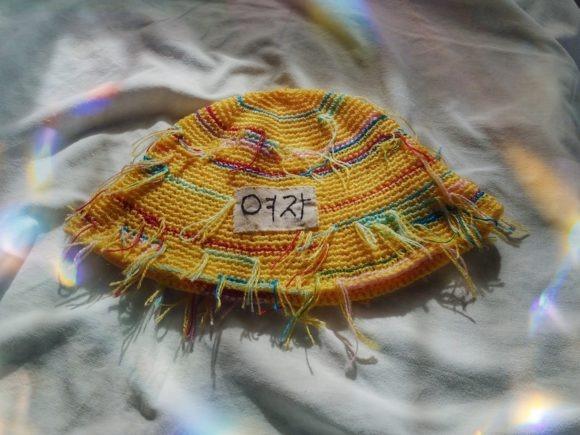 Reversible Crochet Bucket Hat — crochet bucket hat patterns Crochet bucket hat with colorful yarn and fringes — crochet bucket hat patterns