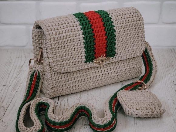 Striped Crochet Crossbody Bag — crochet crossbody bag patterns Crochet crossbody bag with stripes in beige, red, and green. — crochet crossbody bag patterns