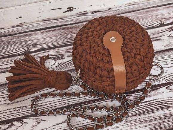 Crochet Crossbody Bag — crochet crossbody bag patterns Crochet crossbody bag made with T-shirt yarn in a round shape. — crochet crossbody bag patterns
