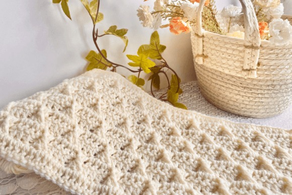 Double Crosses Blanket Pattern — mosaic crochet blanket patterns Mosaic crochet blanket pattern featuring a double crosses design in cream color. — mosaic crochet blanket patterns