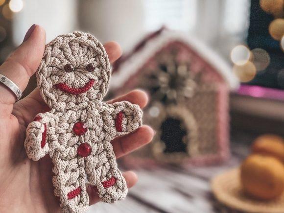 Gingerbread Man Crochet Ornament — Crochet Christmas Ornaments Patterns Gingerbread man crochet ornament with bead details — Crochet Christmas Ornaments Patterns