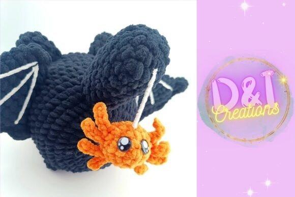 Halloween Bat-Wing Cat Crochet — Crochet Halloween Patterns Crochet Halloween Bat-Wing Cat with spider detail — Crochet Halloween Patterns