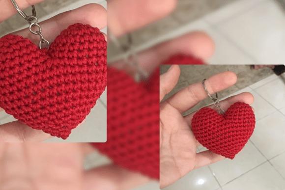 Heart Keychain Crochet Pattern — Valentine crochet patterns Heart keychain crochet pattern in red yarn — Valentine crochet patterns