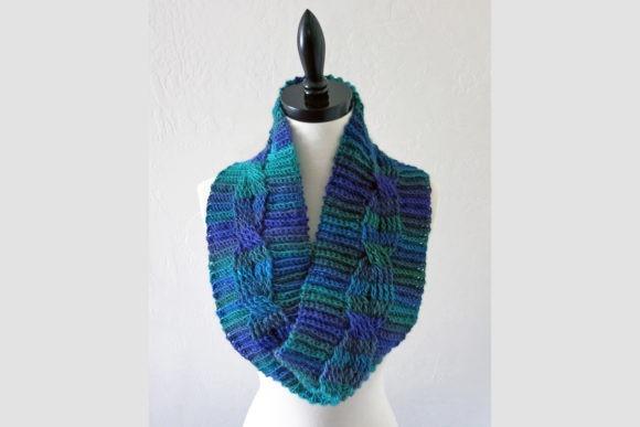 Midnight Cabled Cowl Crochet Pattern — Crochet Scarf Patterns Midnight Cabled Cowl Crochet Pattern in blue and green hues — Crochet Scarf Patterns