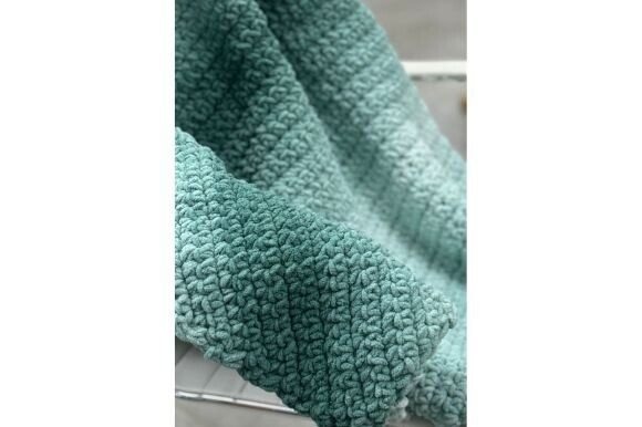 Perfect Phasing Diagonal Blanket — mosaic crochet blanket patterns Mosaic crochet blanket patterns in gradient teal colors