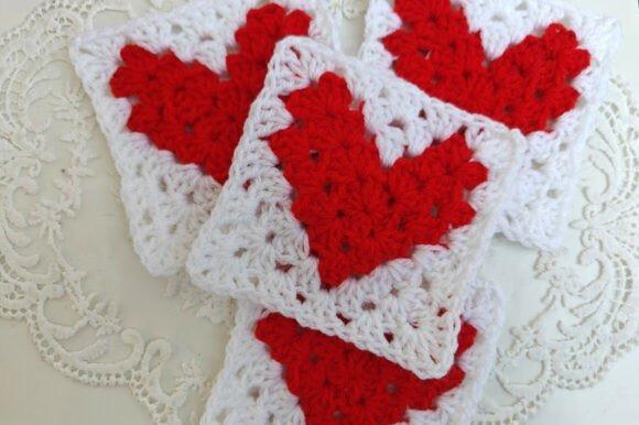 Pixel Heart Granny Square — crochet pillow patterns Crochet Pixel Heart Granny Square Pattern in red and white — crochet pillow patterns