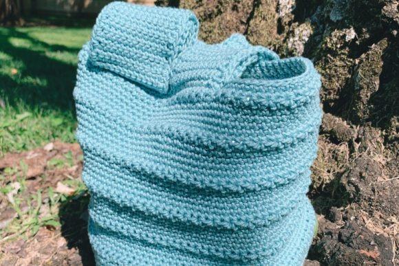 Sara Elena Tote Bag — crochet tote bags patterns Textured crochet tote bag in teal color — crochet tote bags patterns