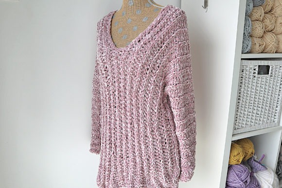 Velvet Tunic Crochet Sweater — crochet sweater patterns Crochet sweater pattern in soft pink velvet yarn — crochet sweater patterns
