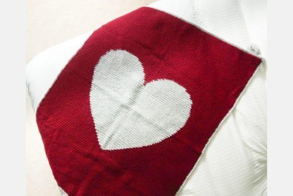 You Stole My Heart Blanket — Valentine crochet patterns Valentine crochet patterns featuring a heart blanket design
