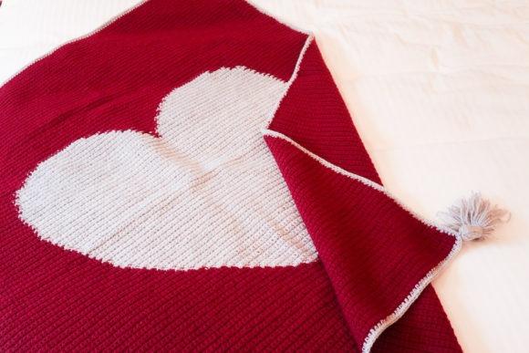 You Stole My Heart Blanket — Valentine crochet patterns Valentine crochet patterns featuring a heart blanket design