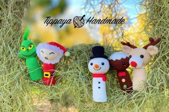 Christmas Crochet Finger Puppets — Christmas Crochet Patterns Christmas crochet patterns finger puppets including Santa, snowman, reindeer, and gingerbread man.