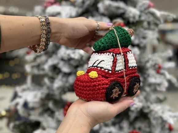 Crochet Car Christmas Tree — Christmas Crochet Patterns Crochet car carrying a Christmas tree for festive decor. — Christmas Crochet Patterns