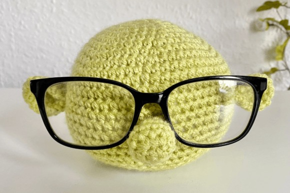 Glasses Holder Station — things to crochet for creative handmade Glasses holder crochet pattern for creative handmade projects — things to crochet for creative handmade