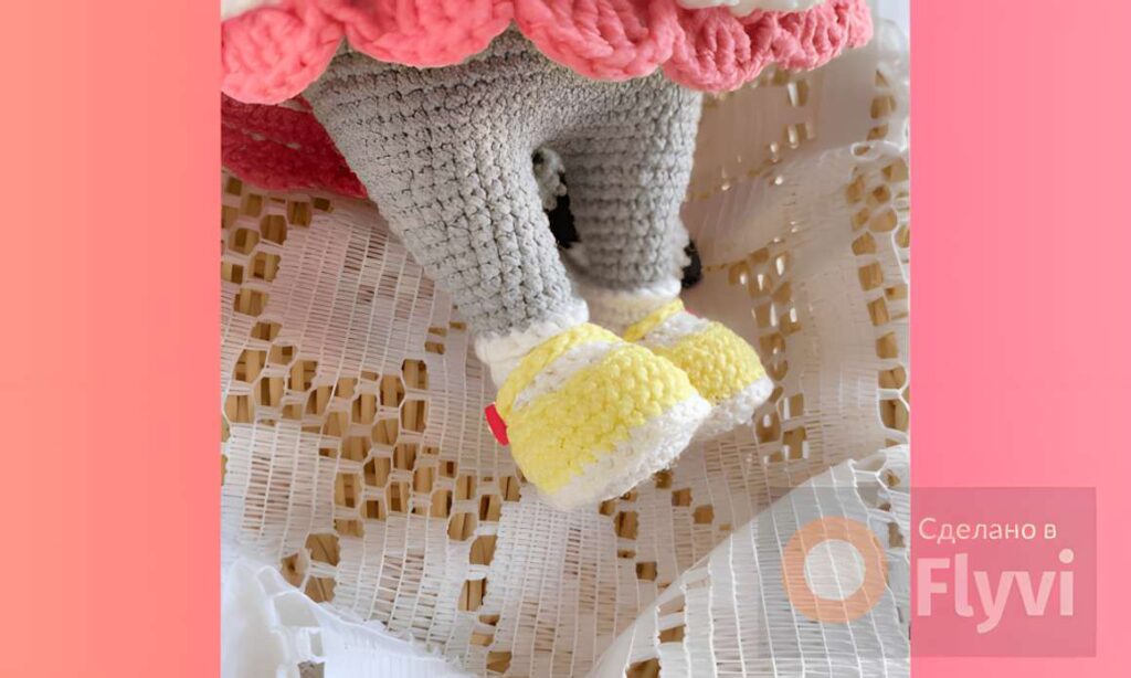 Amigurumi crochet patterns featuring a raccoon toy.