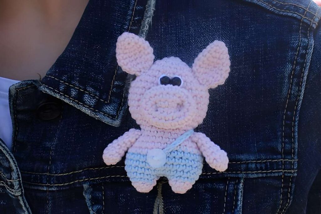 Amigurumi crochet patterns featuring a pig design.